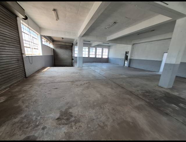 900M² WAREHOUSE FOR SALE IN BENROSE